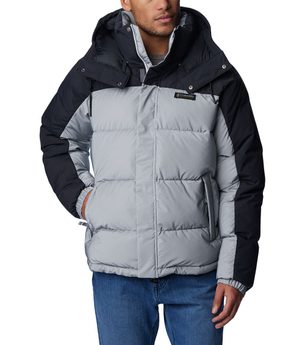 Snowqualmie Insulated Jacket